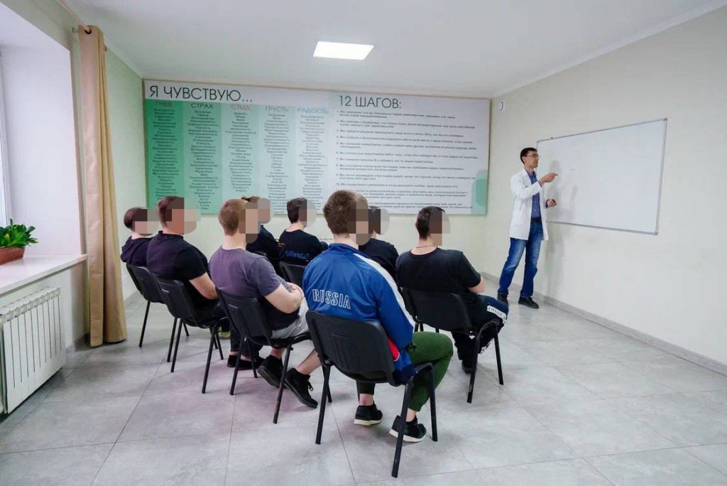 Путь к новой жизни: как устроена реабилитация при алкогольной зависимости